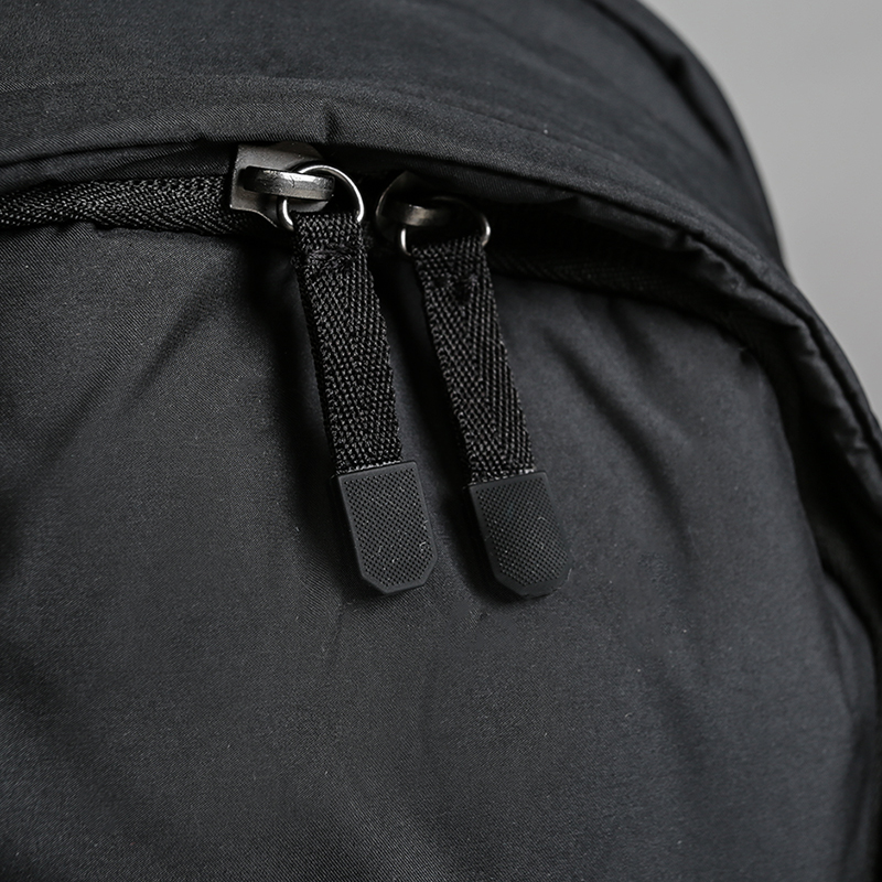  черный рюкзак Nike Legend Training Backpack 15L BA5439-010 - цена, описание, фото 2